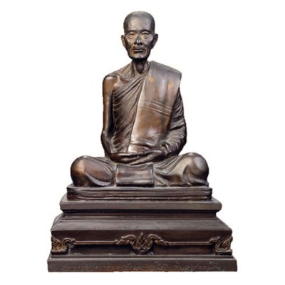 Replica of the original first 2524 BE edition of the Luang Phu To bucha statue, which was made during Luang Phu To's lifetime.